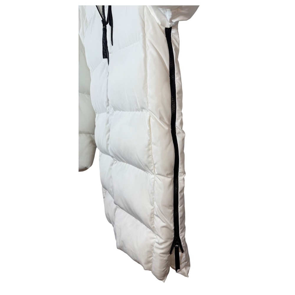 NWOT FABLETICS Adventure Puffer Coat, Porcelain/Black, Size XXS - Picture 11 of 13
